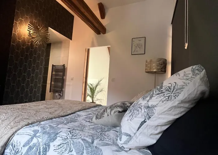 La Louve Hébergement de vacances